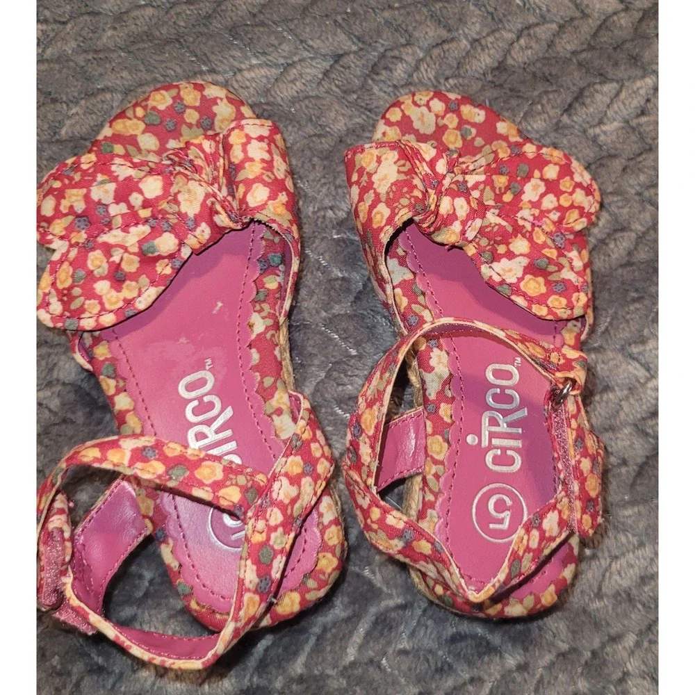 Circo Toddler Girls Floral Espadrille Wedge Sandals Pink Yellow Bow Size 5